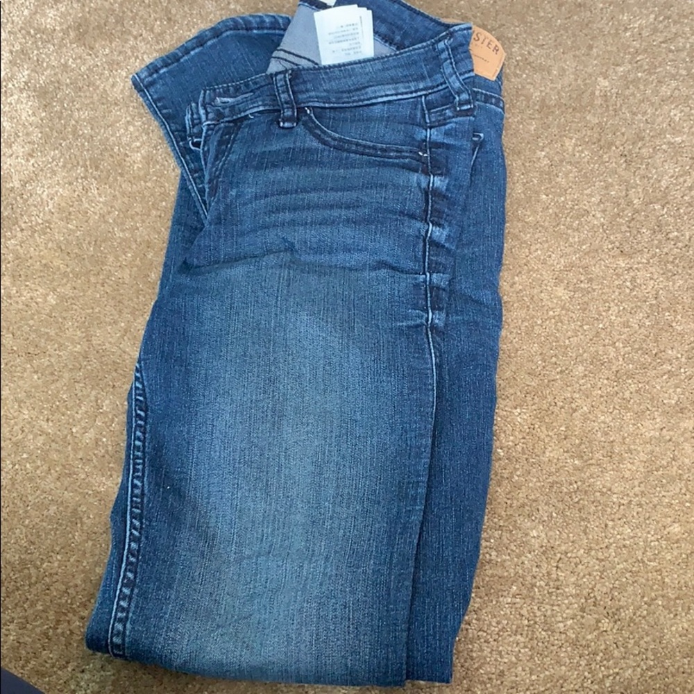 Hollister skinny jeans!